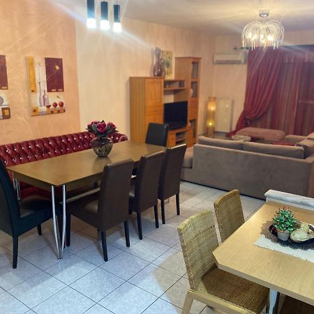 Voula'S Dream House Apartment Néa Péramos Екстериор снимка